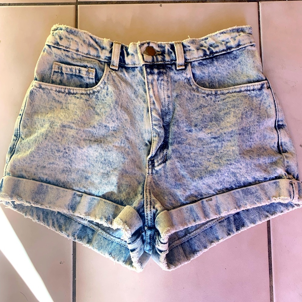 COPY - American Apparel high-waisted jean shorts